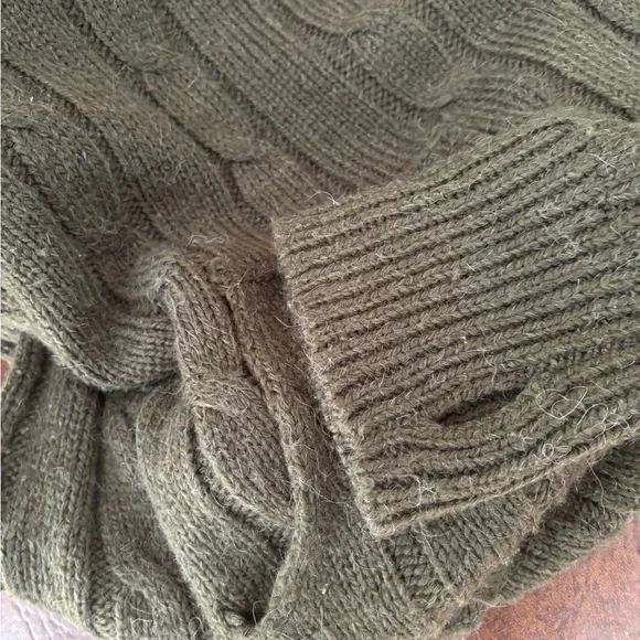Cozy Olive Green Turtleneck Sweater with a Wool and Alpaca Blend - Picture 8 of 8